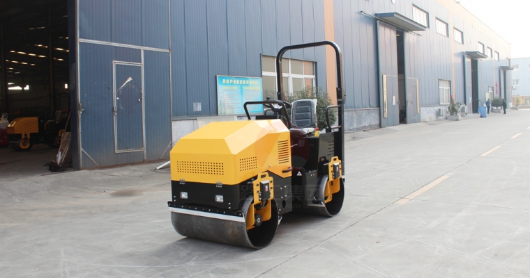 小型压路机故障莫要慌，，，，，老司机来教你